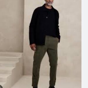 Banana Republic Surplus Tapered Cargo Pants